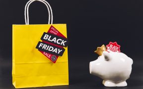 venda-mais-na-Black-Friday-com-as-sacola-de-papel-Kraft-personalizadas