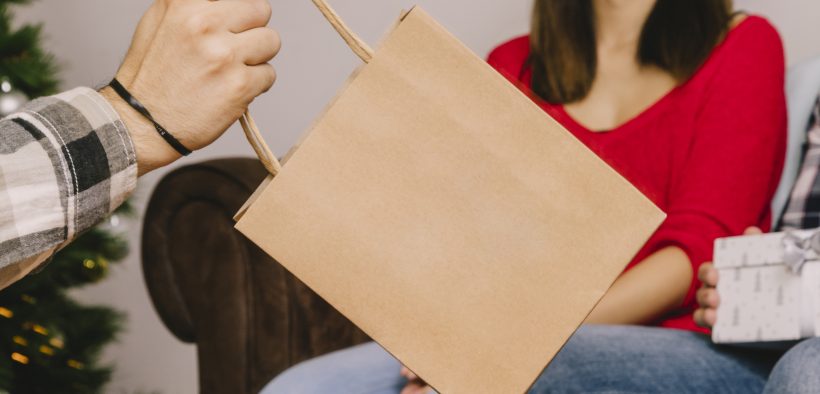 sacolas-de-papel-kraft-como-ferramenta-de-relacionamento